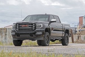 GMC Sierra 1500 Suspension Lift Kit - Rough Country - 3.5 Inch Lift Kit | Forged UCA | Vertex - '07-'16